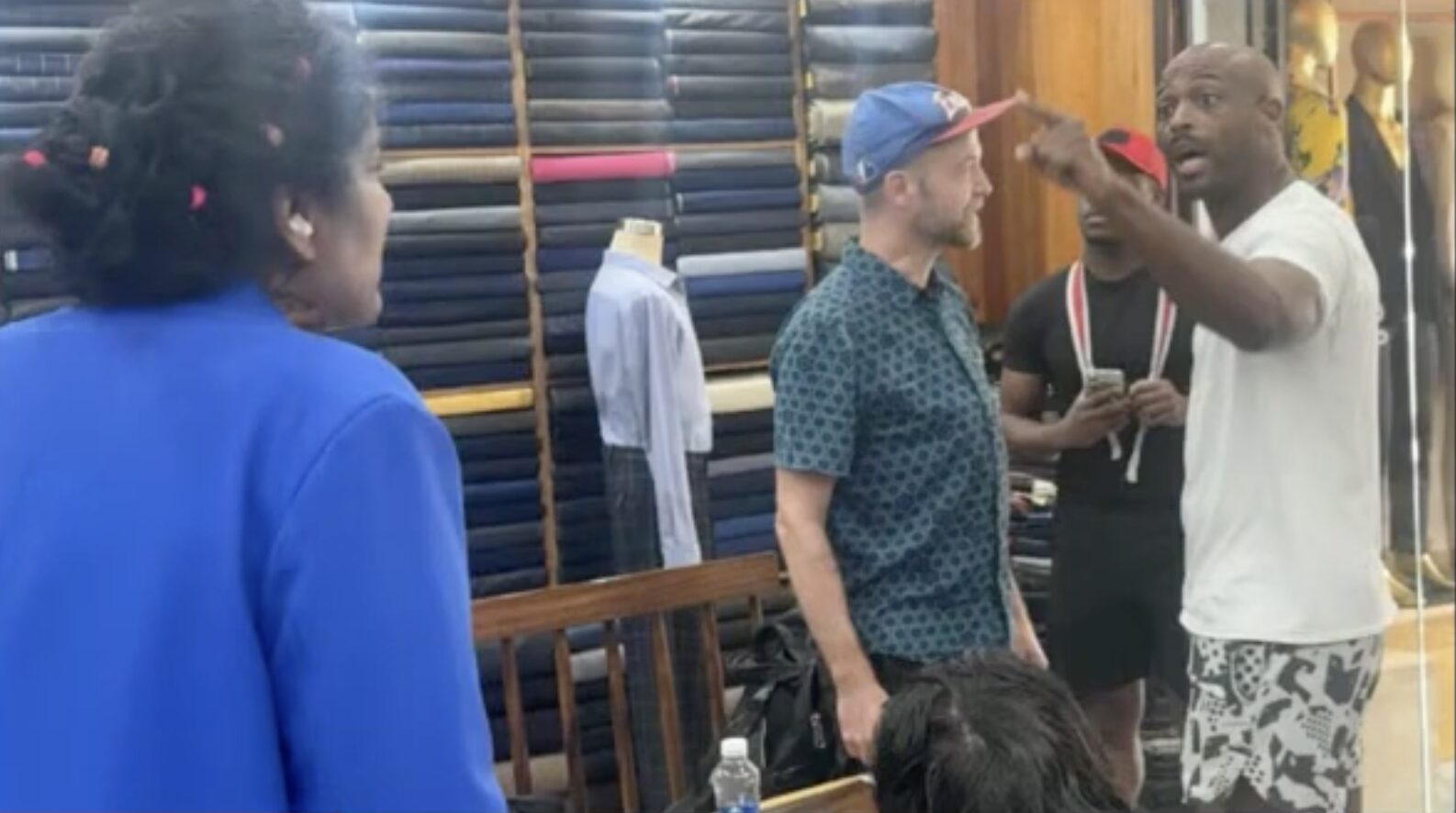 EXCLUSIVE – How NOT Leading Your Woman Can Get You HURT – Video of Confrontation